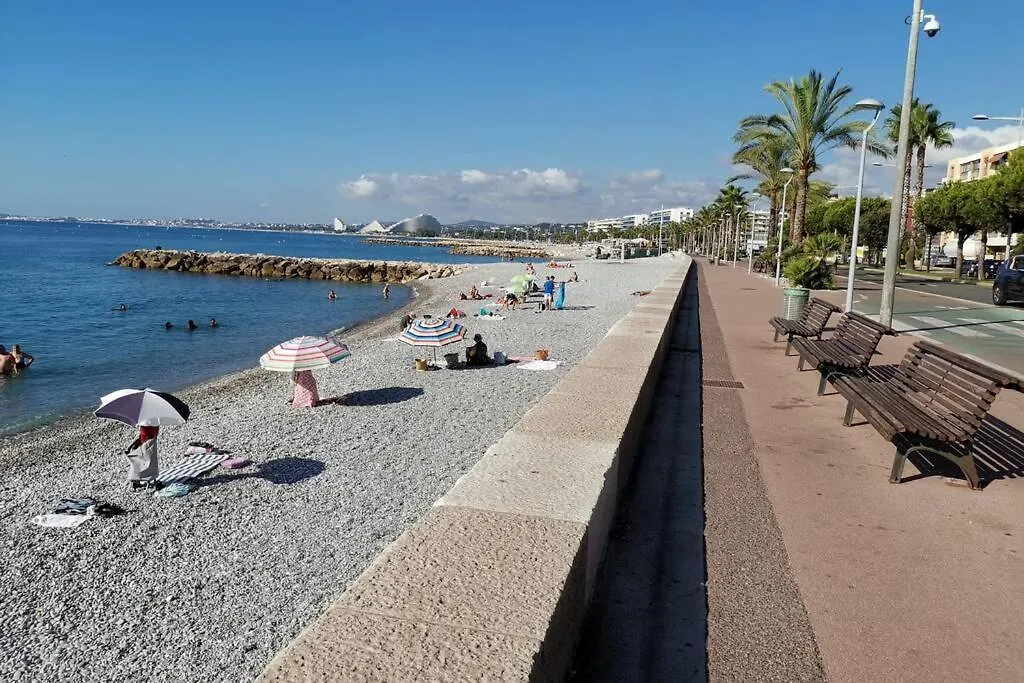 Appartement 6 Personnes Face A La Mer كانيو سور مير